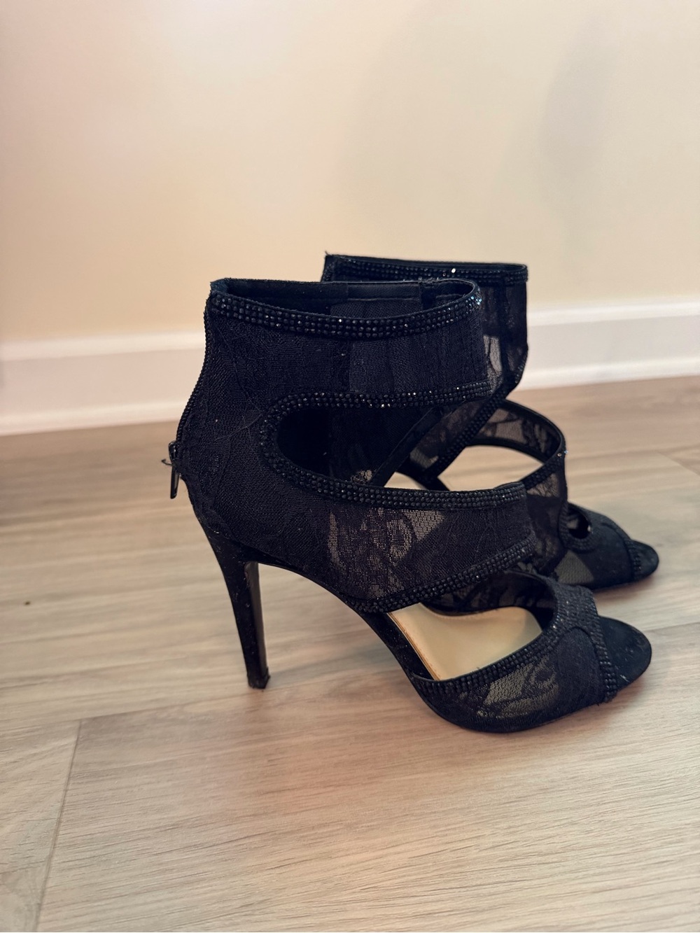 Jessica Simpson Black Lace Multi-Strap Open-Toe Stiletto Heels